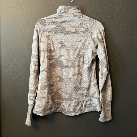 Mondetta Womens Camo Activewear Pullover Size:L - Picture 6 of 11